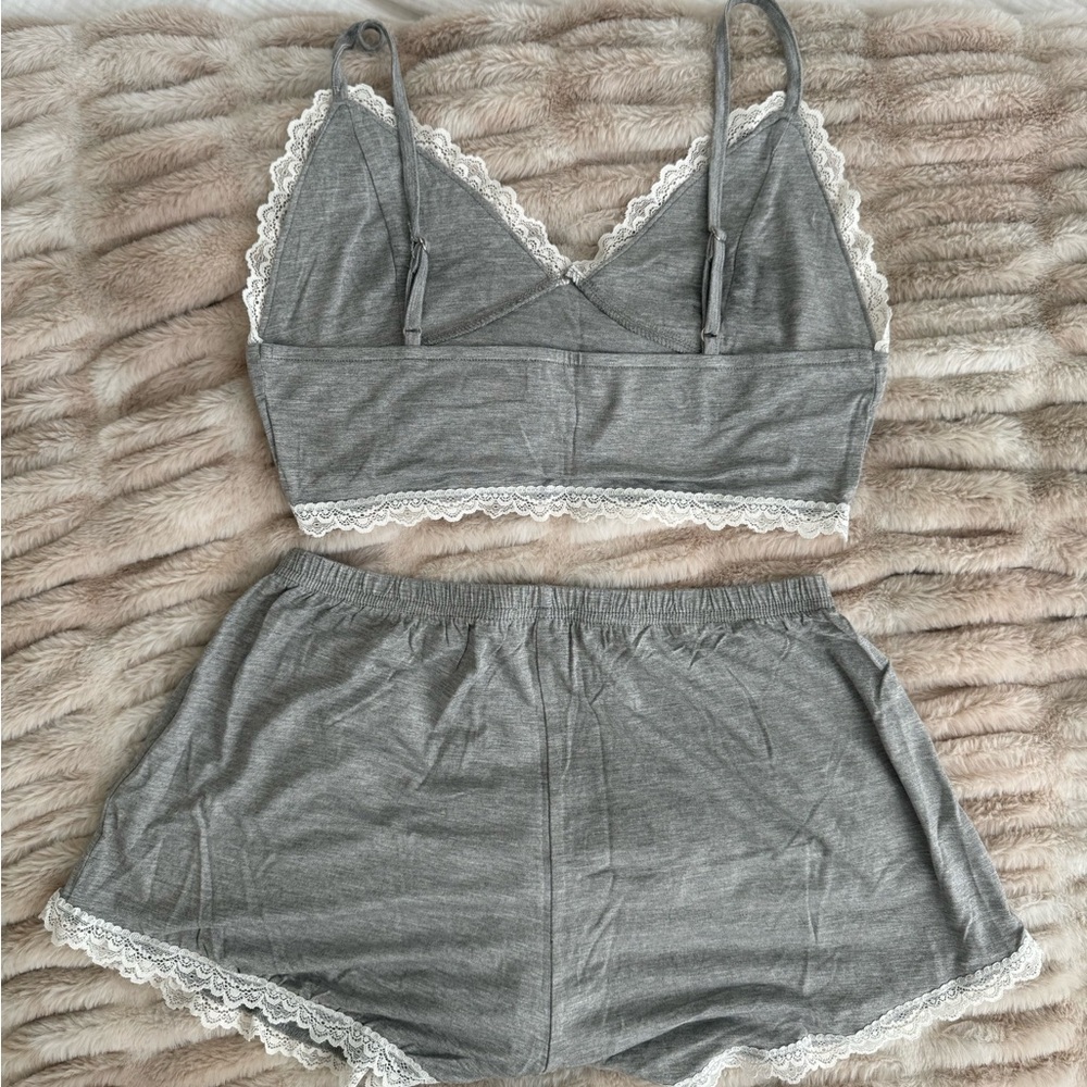 superdown Grey Lace-Trim Sleep Short Set - Picture 4 of 4